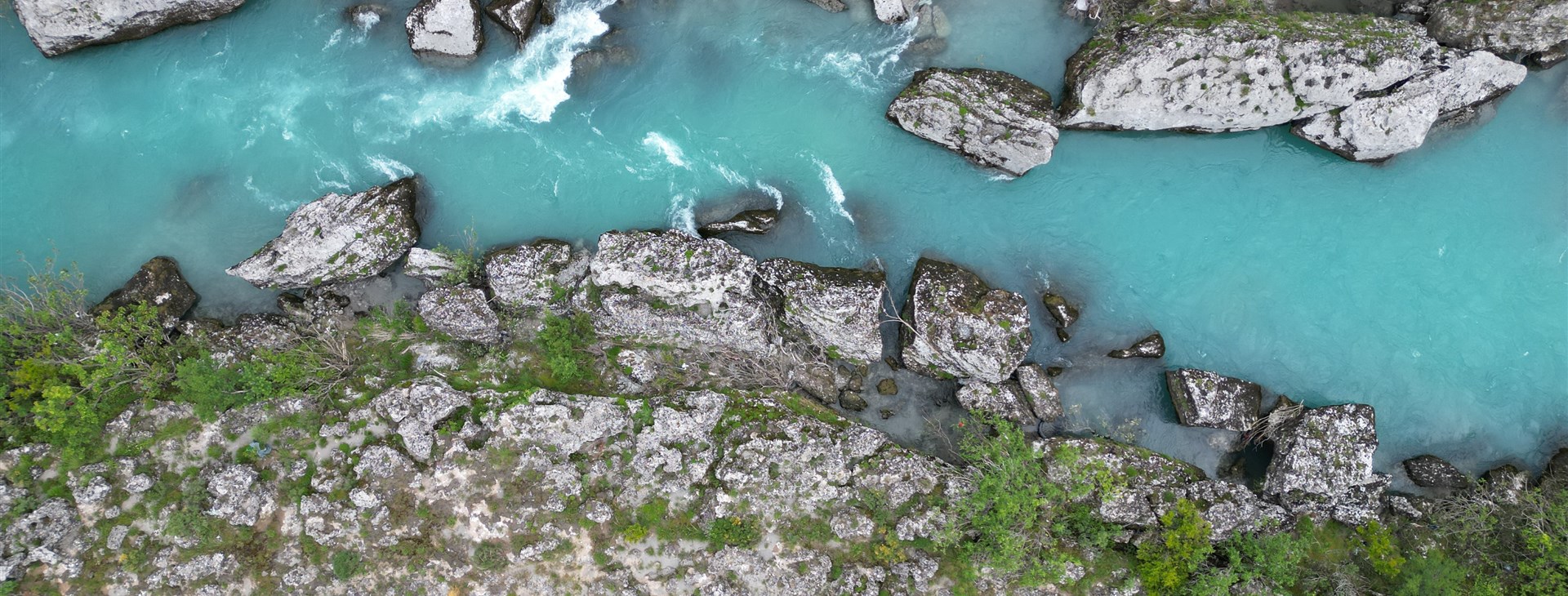 Cijevna je řeka v Černé Hoře a v Albánii. V druhé uvedené zemi pramení, v první se potom vlévá do Morači. Foto: Vilém Dvořák ml.