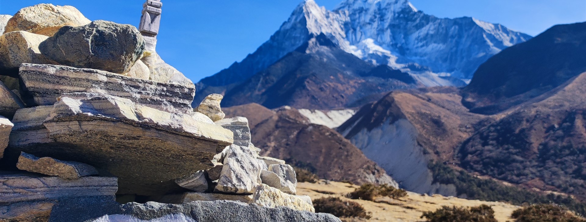 Nepál - k výhledům na Everest