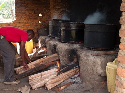 AFRIKA POD KILIMANDŽÁREM