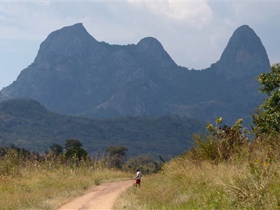 AFRIKA POD KILIMANDŽÁREM