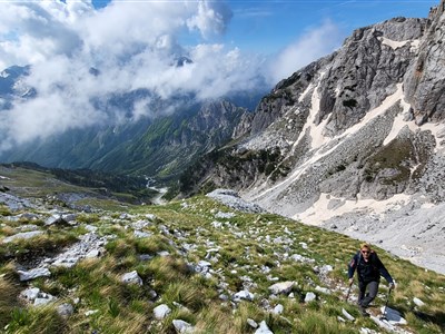 ALBÁNIE NA HRANĚ SVĚTŮ - turistická i ta liduprázdná