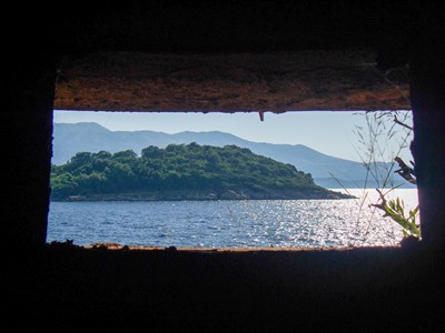 ALBÁNIE NA HRANĚ SVĚTŮ - turistická i ta liduprázdná