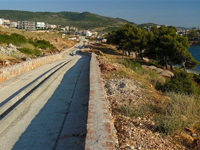 ALBÁNIE NA HRANĚ SVĚTŮ - turistická i ta liduprázdná