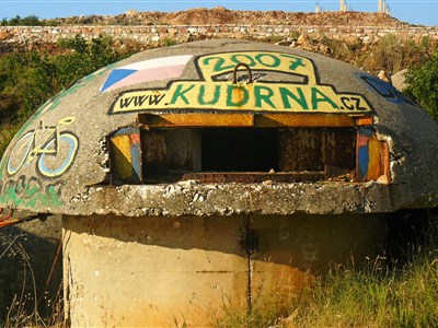 ALBÁNIE NA HRANĚ SVĚTŮ - turistická i ta liduprázdná