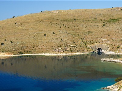 ALBÁNIE NA HRANĚ SVĚTŮ - turistická i ta liduprázdná
