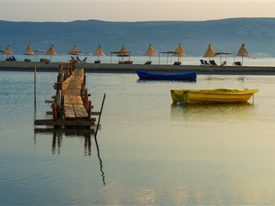 ALBÁNIE NA HRANĚ SVĚTŮ - turistická i ta liduprázdná
