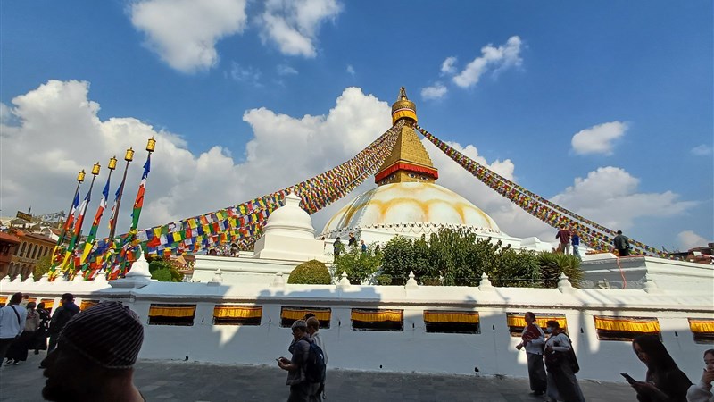 Nepál - do země velehor bez velehorských túr