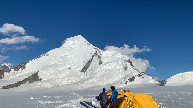 Výstup na sedmitisícovku Nun