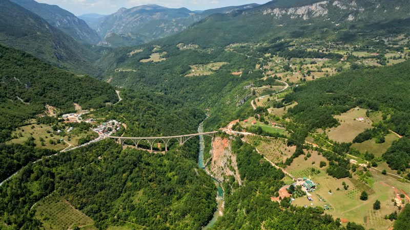 Černá Hora – Tara