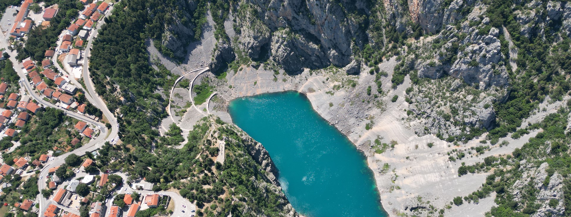 Jak vytrhnout velrybě stoličku