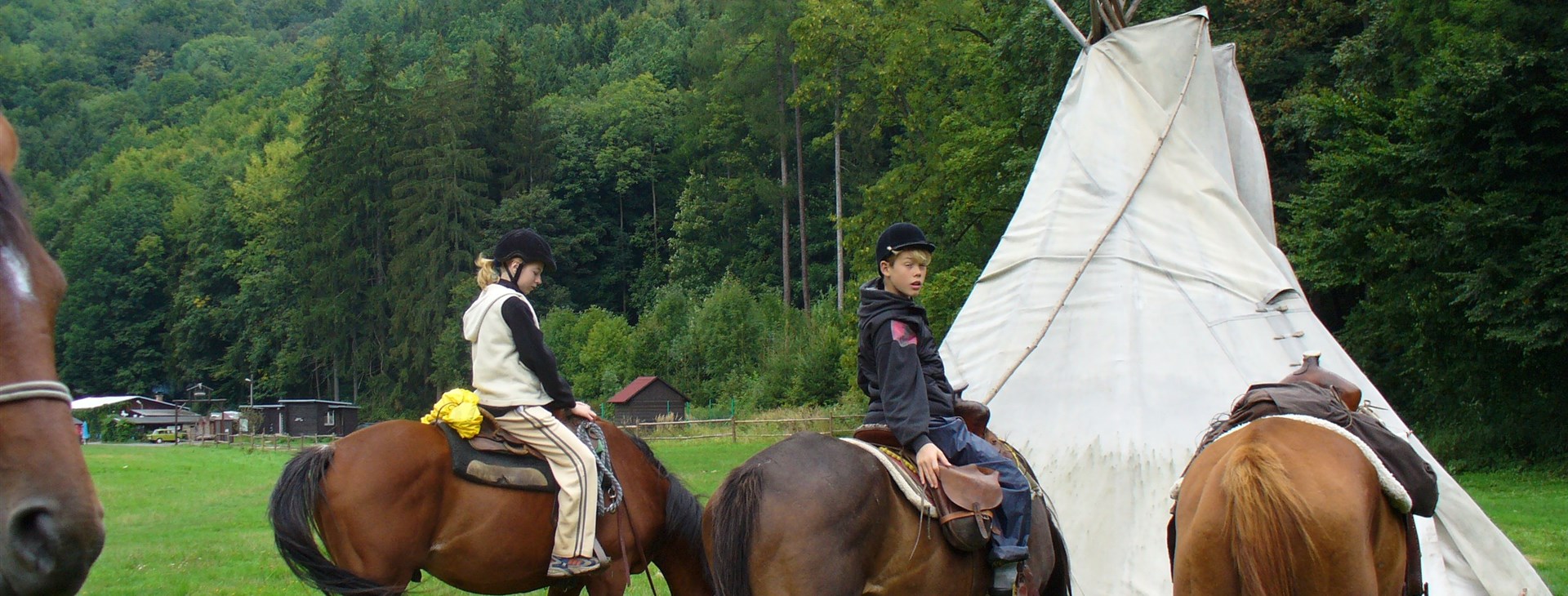 Putování na koních pro pokročilé jezdce - Berounsko