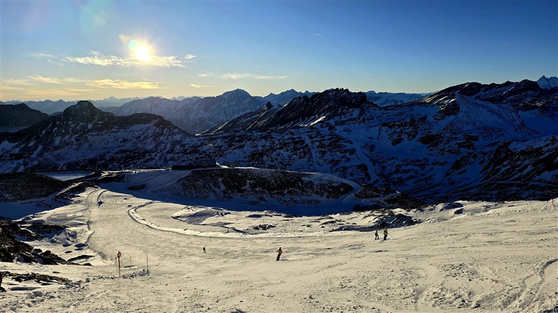 Vánoční lyžovačka na ledovci