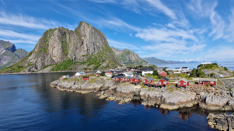 Ostrovy za polárním kruhem