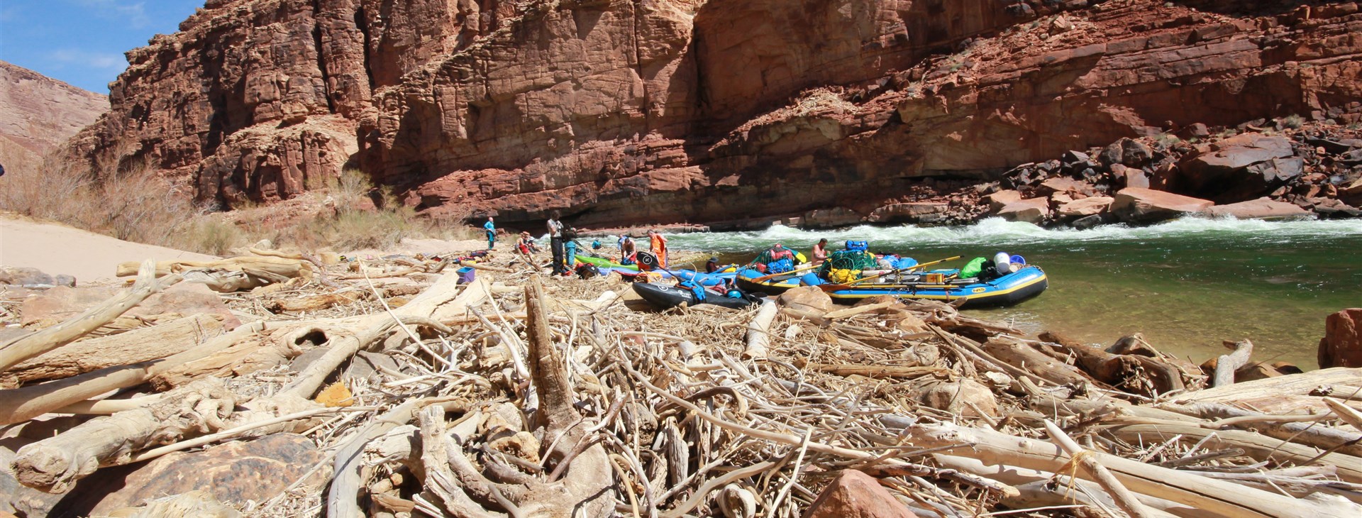 USA - 280 mil divokou vodou Coloráda v Grand Canyonu