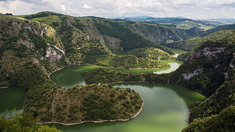 Poznávací okruh Srbskem