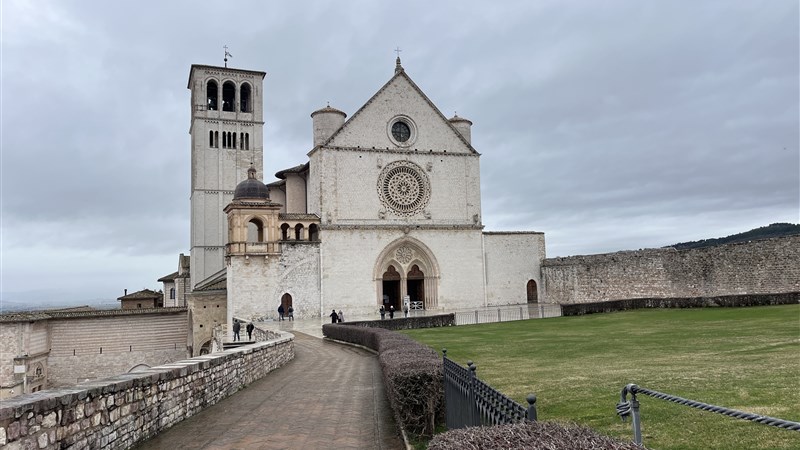 Poutní cesta z Florencie za Svatým Františkem do Assisi