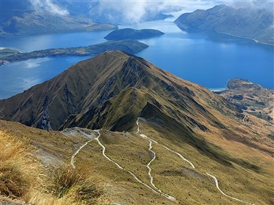 NOVÝ ZÉLAND - země dlouhého bílého oblaku