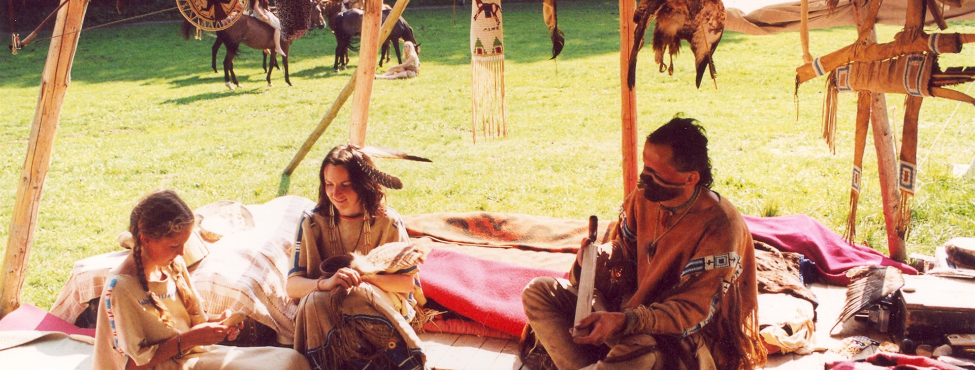 Indiánské táboření s jízdou na koni