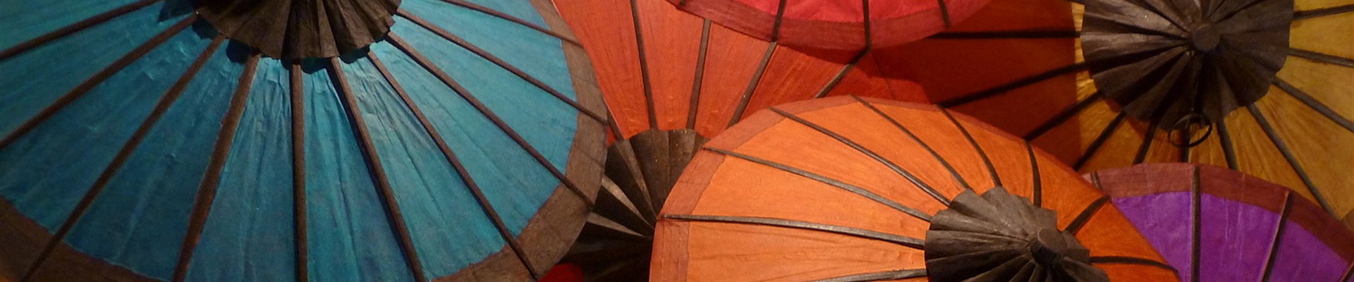 Slunečníky - autor: Martin Hessler a Dominika Sommerová | Kudrna - cestovka s duší