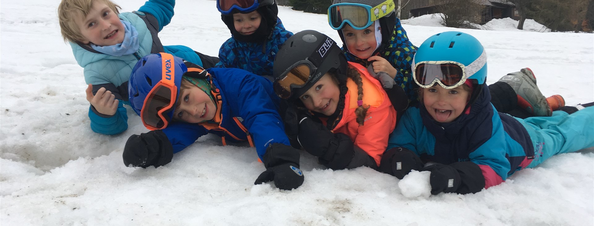 Krakonoš a lyžníci