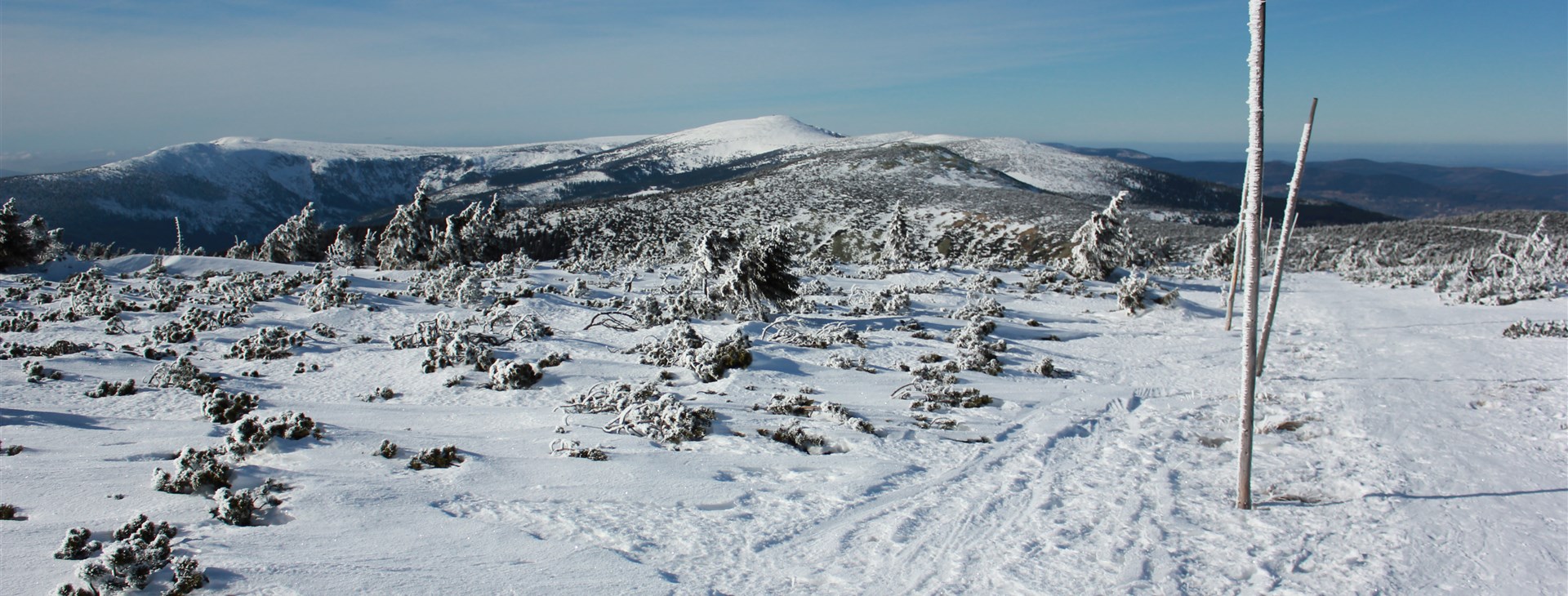 Krakonoš a lyžníci