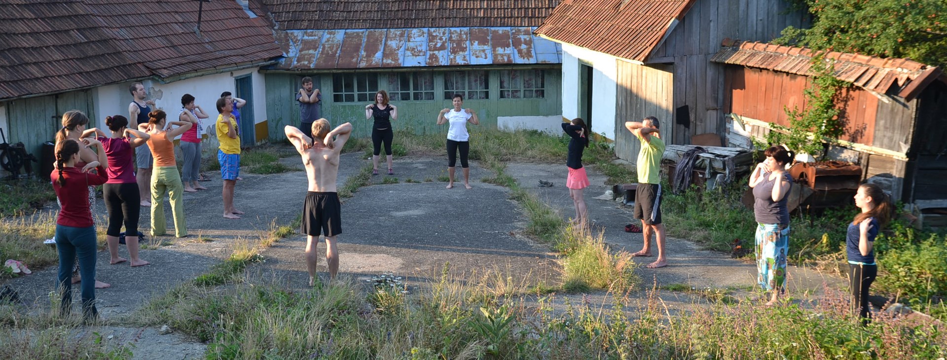 Rozmarné léto (s jógou)