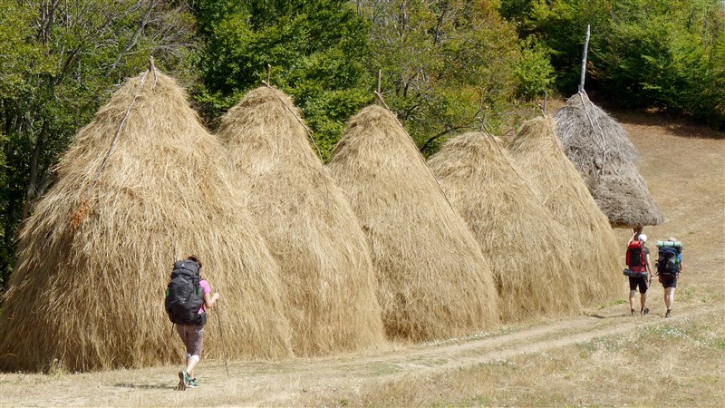 Cernei, Mehedinți a Banátské hory