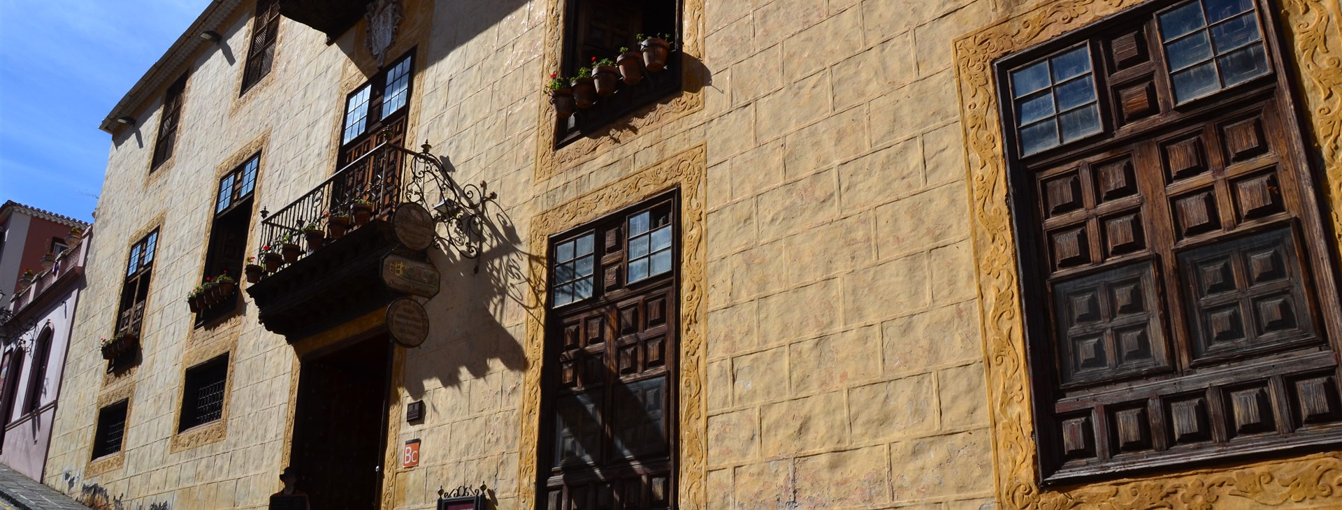 Santa Cruz de Tenerife - autor: Mára Jedlička