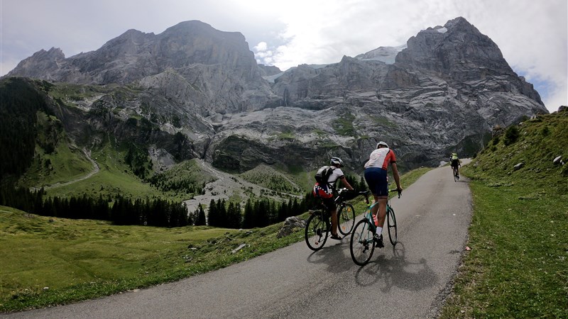 Švýcarsko - Bernské Alpy na silničních kolech