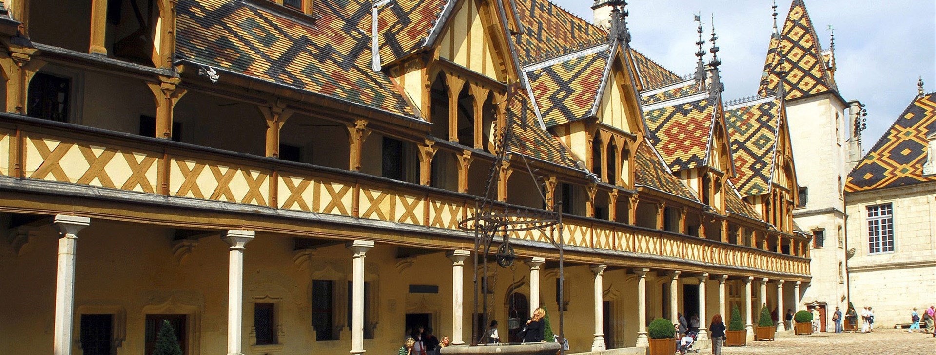 Cyklotoulky krajem Burgundska a Champagne