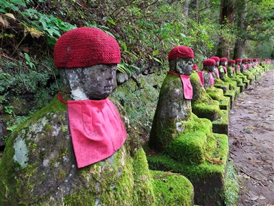 Japonsko - kde se mýty a tradice snoubí se supermodernostmi