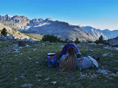 Sama pěšky přes hory i doly Pacific crest Trailu z Mexika až do Kanady