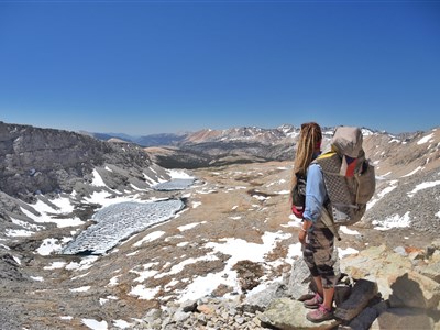 Sama pěšky přes hory i doly Pacific crest Trailu z Mexika až do Kanady