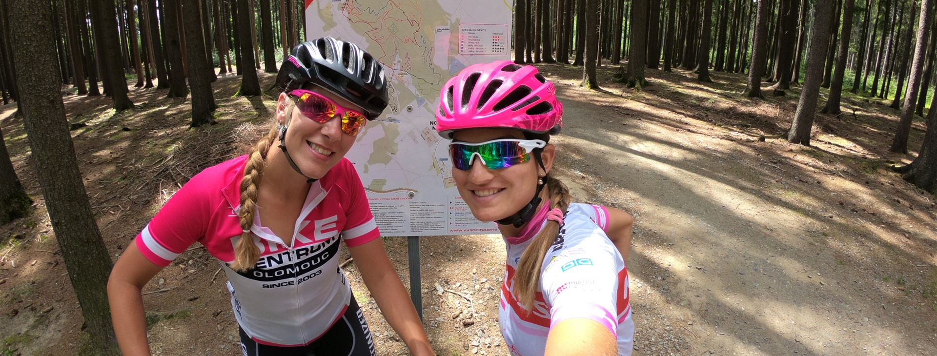 14 "osmitisícovek" Vysočiny na kole