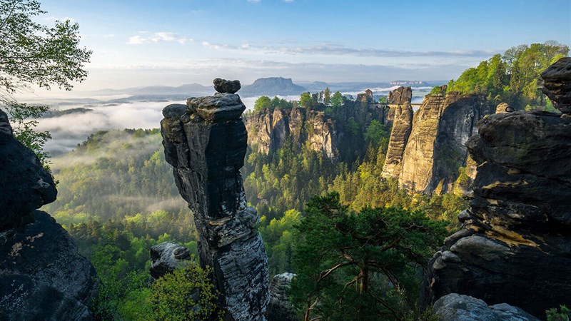 Českým Švýcarskem a Lužickými horami