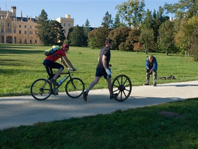 KUDRNOVSKÉ KOULENÍ KOLA Z LEDNICE DO BRNA V SOBOTU 18. ZÁŘÍ 2021