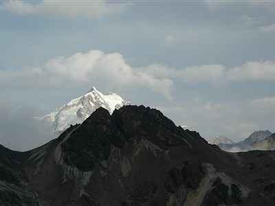 ONLINE - Neobvyklá turistika - pralesy, pouště a velehory Afriky, Asie, Ameriky, ...