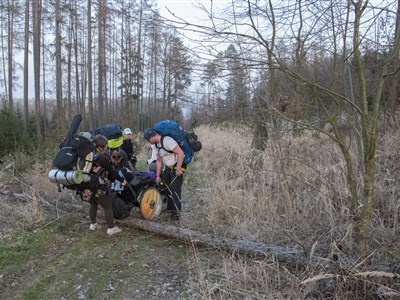 ONLINE - Poutí k sobě aneb (ne)dokončená pouť na konec světa