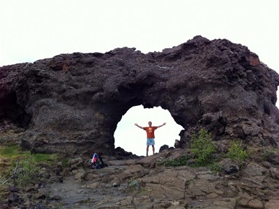 ONLINE - Stopařův průvodce zeměkoulí