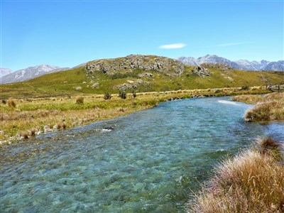 ONLINE - Stopařův průvodce zeměkoulí