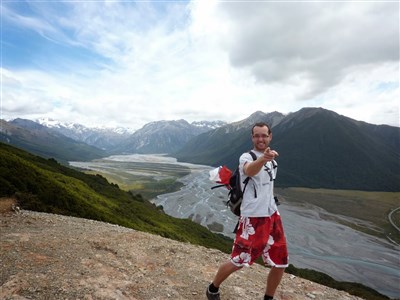 ONLINE - Stopařův průvodce zeměkoulí
