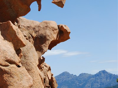 KORSIKA a MADEIRA - cestovatelské kontrasty