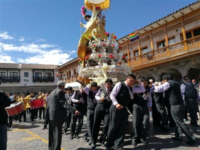 PERU - hory, pouště, pralesy, Inkové i lebky