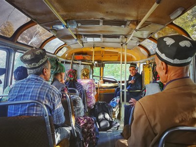 Ztracen na Hedvábné stezce