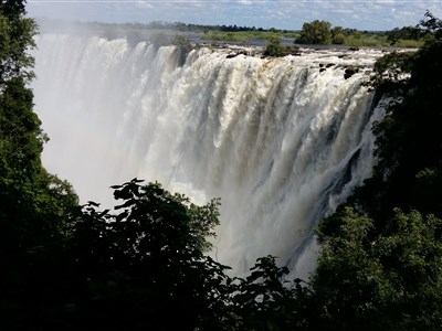 ZAMBIE – ráj na 10 hektarech