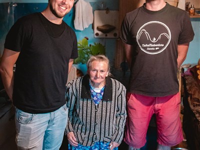 Cestovatelé jedou s cestovkou do Banátu