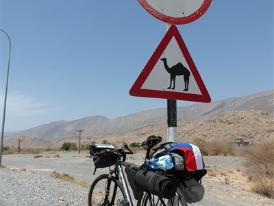 Omán – oázy i hory, na kole i v taxíku