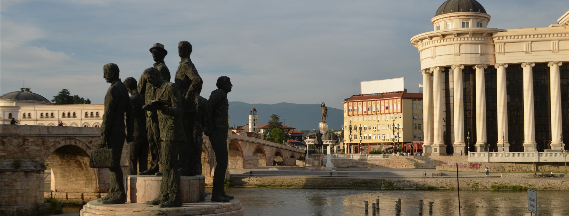 Požitkářská Makedonie